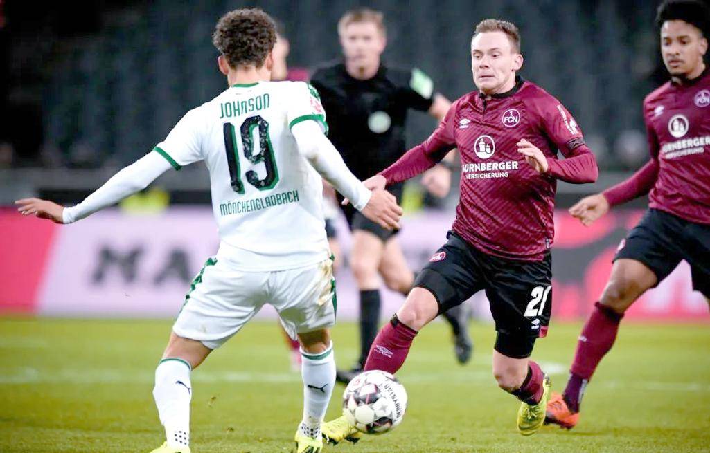 aoa体育培训-关于德累斯顿球员奋勇拼搏，冲刺终胜的信息