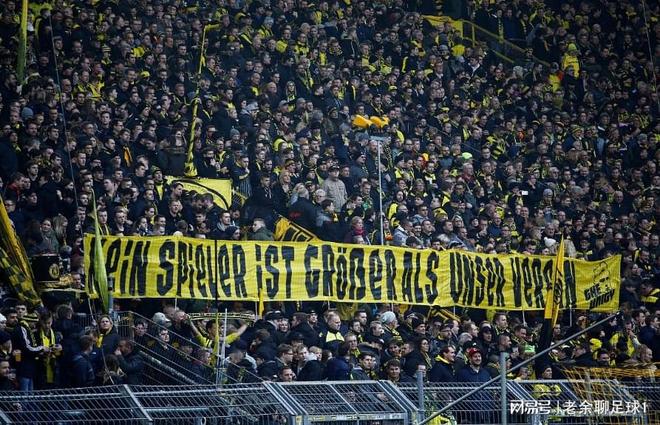 aoa体育新闻-多特蒙德主场击败拉齐奥，豪取三分